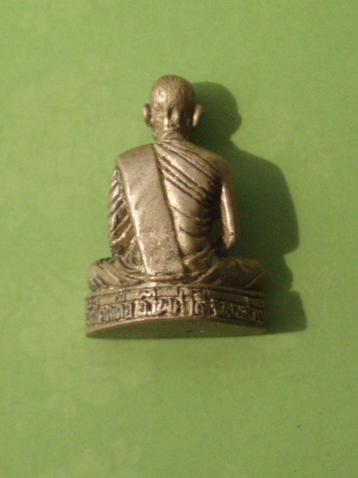 ((แดง 50บาท)) รูปหล่อหลวงพ่อทอง วัดโคกเดื่อ นครสวรรค์ (2)