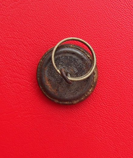 เม็ดกระดุม จอมพล ป.พิบูลสงคราม