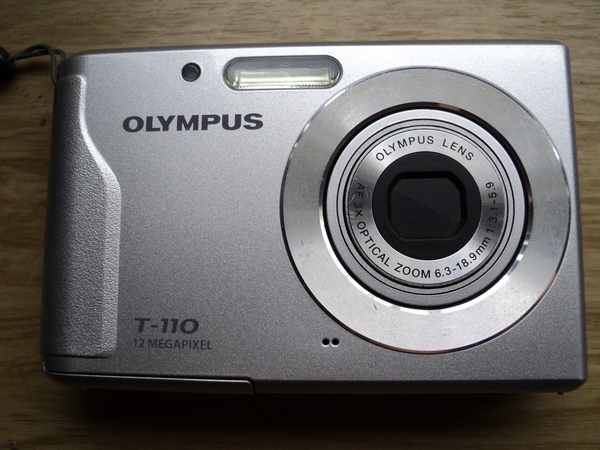 กล้อง Digital Olympus T110......12.0Mpixels / มาโคร 5 มม. +sd4gb+กระเป๋าOlympus 