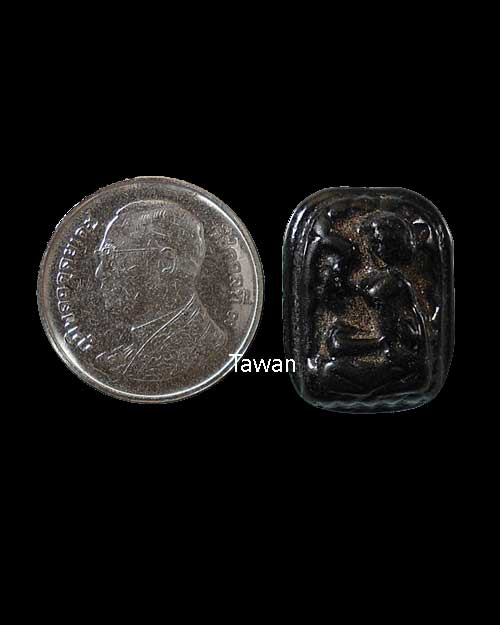 เคาะแรก @@@ นางกวักคะแนน ลพ.อุ้น วัดตาลกง เนื้อแร่เขาพรหมชะแง้ ปี 2535