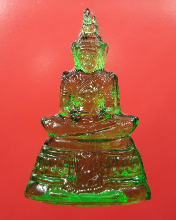 พระแก้วมรกต เนื้อแก้ว รศ200 ฉลองกรุง200ปี พศ.2525((องค์ที่6))