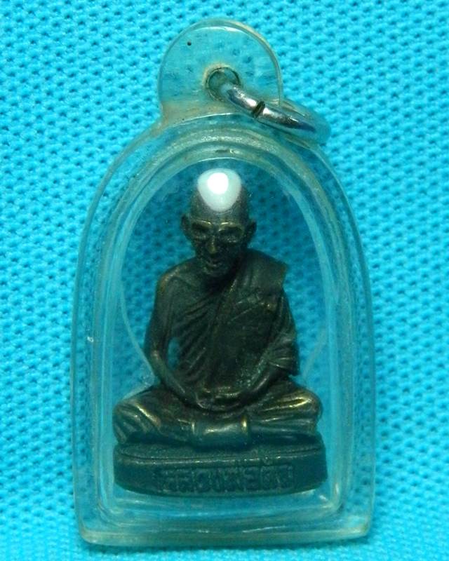 รูปเหมือนหลวงปู่คำ วัดหนองแก