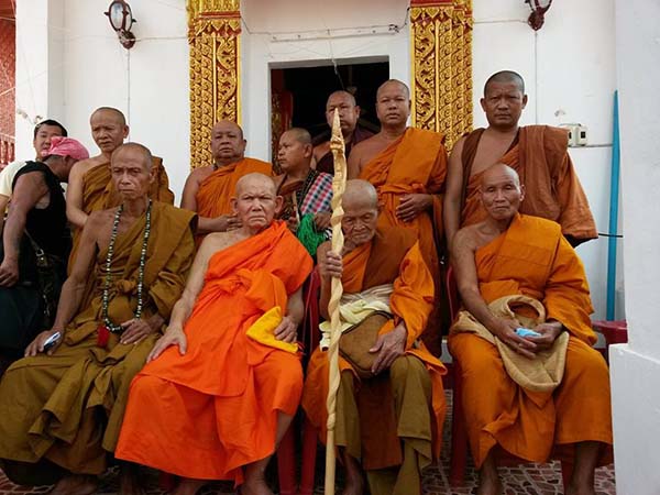 เหรียญหลวงปู่คำบุ ที่ระลึก รศ.233 เนื้อชนวน หมายเลข 341 