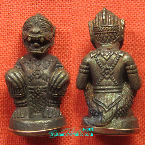 เคาะเดียว หนุมานหลวงปู่คำบุ เนื้อชนวนก้นทองแดงอุดสีผึ้งและชานหมาก โค้ด กรรมการ สวยๆ#A