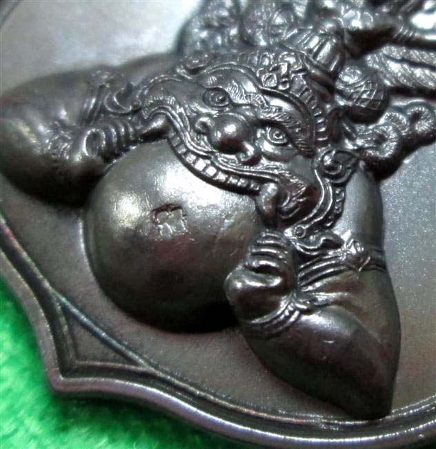 นารายณ์ทรงครุฑ รุ่นแรก วัดไตรมิตร ปี 45....(3)