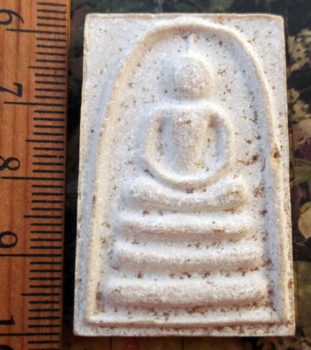 10 บาท กับ พระผงสมเด็จหลวงพ่อแพ วัดพิกุลทอง ...Bi590