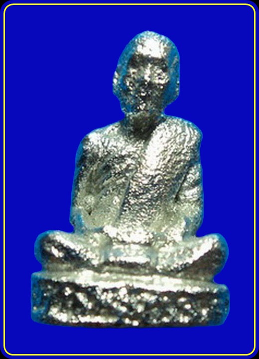 รูปหล่อหลวงพ่อผล วัดเซิงหวาย กรุงเทพฯ