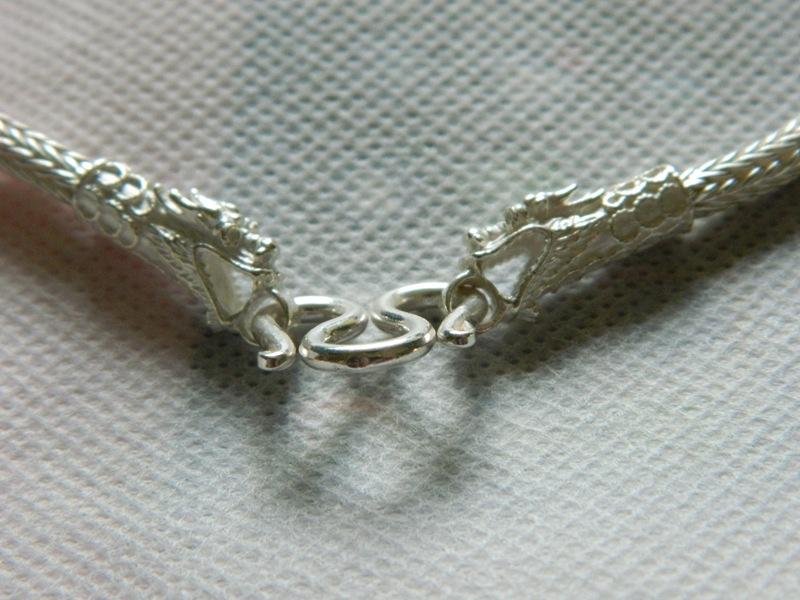 สร้อยเงินแท้ 92.5% ขนาด 4 มิล....ยาว 28 นิ้ว สวมหัวได้ คล้องพระได้ 3 องค์