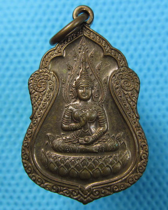 เหรียญ "พระสุนทรีวาณี วัดสุทัศน์เทพวราราม กทม.ออกแบบสวยงาม ..เริ่ม20บาท.(13/05/57-47)