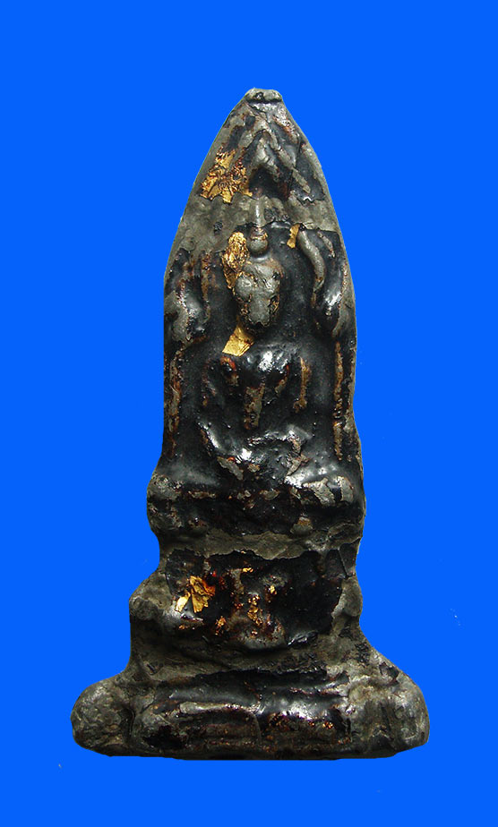 พระโคนสมอเนื้อชินตะกั่ว พิมพ์สมาธิ ลงรักปิดทองสวยๆครับ