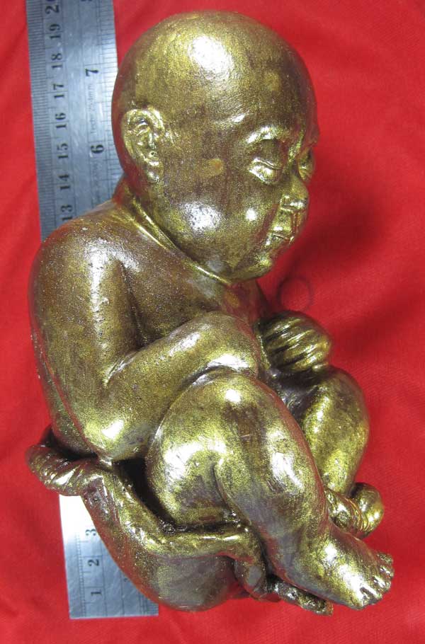 กุมารทองเหล็กไหล-น้ำพี้ขนาดบูชา องค์ใหญ่ หลวงปู่คำบุ คุตฺตจิตฺโต วัดกุดชมภู อ.พิบูลฯ จ.อุบลราชธานี