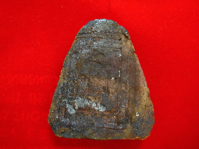 หลวงพ่อแดง วัดเขาบันไดอิฐ