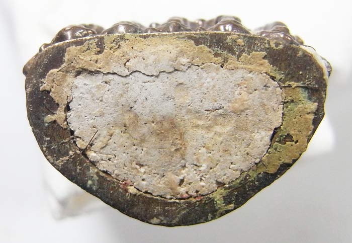  พระกริ่งปวโรก้นอุดผง เนื้อนวะโลหะ ปี 2549 หลวงพ่อตัด วัดชายนา กล่องเดิมๆ สร้างเพียง 1000 องค์