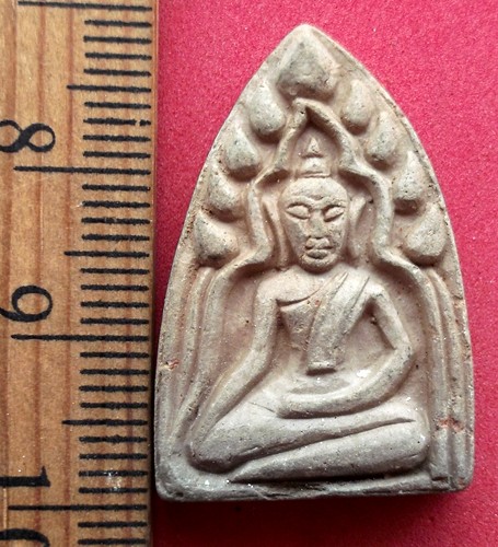 10 บาท ... พระเนื้อดิน วัดบางปรง จ.ฉะเชิงเทรา *** Pj330