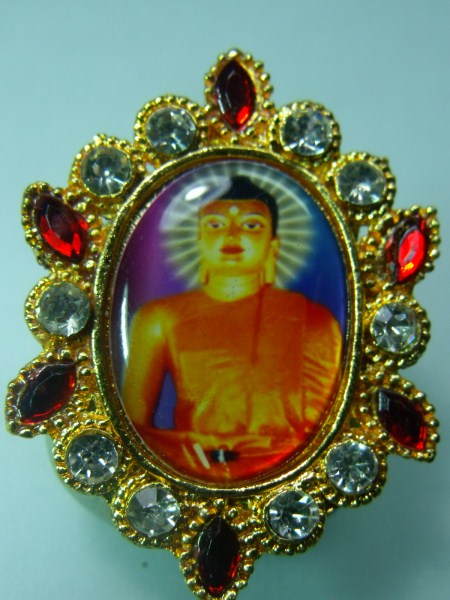 เข็มกลัดรูปพระพุทธเจ้า สวยเก่าเก็บ (รายการ 50 บาท)