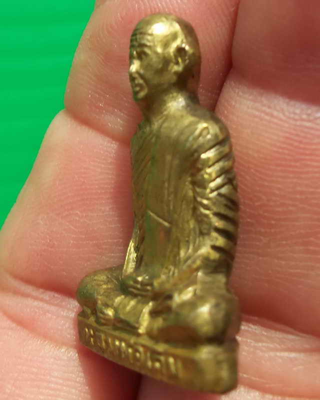 รูปเหมือนปั้มหลวงพ่อเดิม เพดานโบสถ์ วัดหนองโพ ปี2493