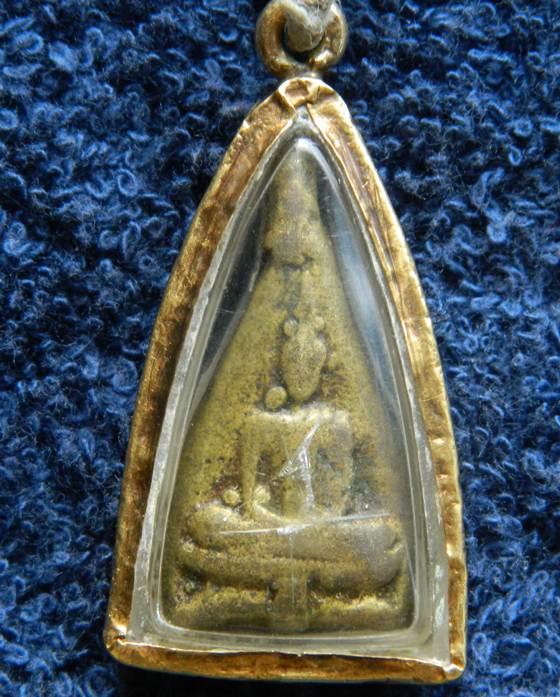 เหรียญหล่อหลวงพ่อคำ วัดโพธิ์ปล้ำ อ่าทอง รุ่นแรก เลี่ยมทองเก่า