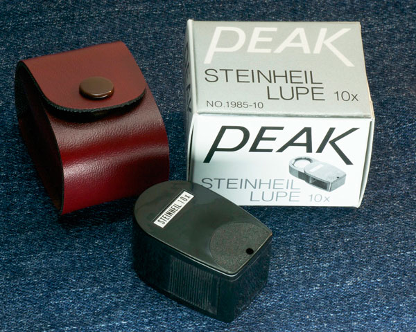 PEAK สินค้าลิขสิทธิ์นำเข้าจากญี่ปุ่น มีให้เลือก2ขนาดเคาะเดียวปิด บริการส่งด่วนแบบEMSให้เลย