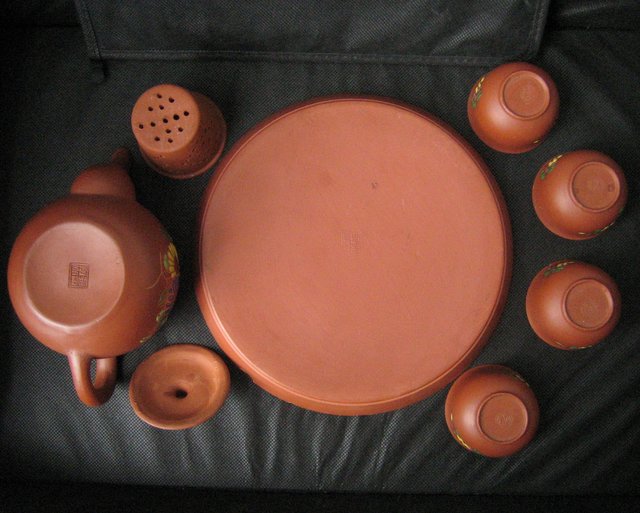 ขายชุดกาน้ำชาดินเผาจีนเก่า เพ้นท์ลายดอกไม้ เก่า สวย หายากครับ มีตราอักษรจีน