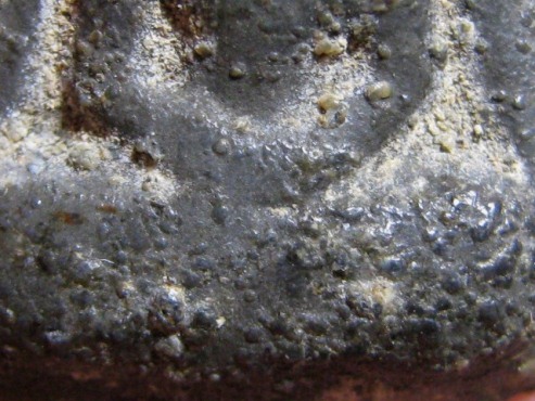 พระกลีบบัวหลังปิดตา เนื้อชินเขียว หลวงปู่บุญ วัดกลางบางแก้ว จ.นครปฐม มาพร้อมบัตรรับรอง  