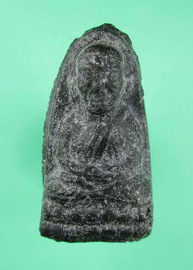 หลวงปู่ทวด เนื้อว่านวัดโพธิ์ท่าเตียน พิมพ์เล็ก ปี 2506