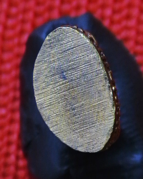 รูปเหมือนลอยองค์  ปั๊ม พระครูประศาสน์ ป๊๐๙  กระไหล๋ทอง สวย