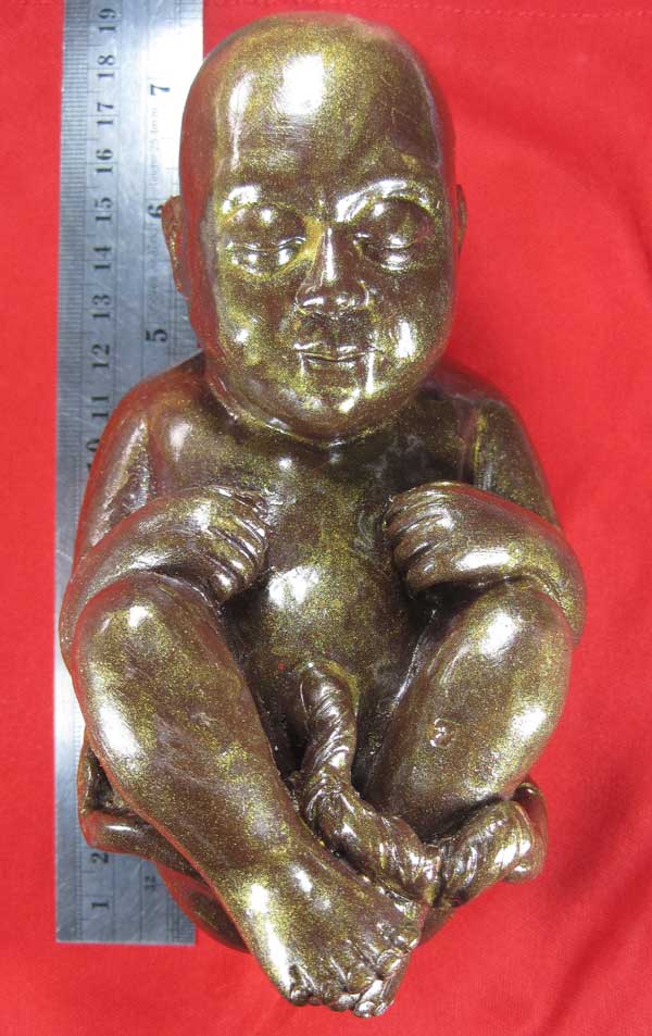 กุมารทองเหล็กไหล-น้ำพี้ขนาดบูชา องค์ใหญ่ หลวงปู่คำบุ คุตฺตจิตฺโต วัดกุดชมภู อ.พิบูลฯ จ.อุบลราชธานี