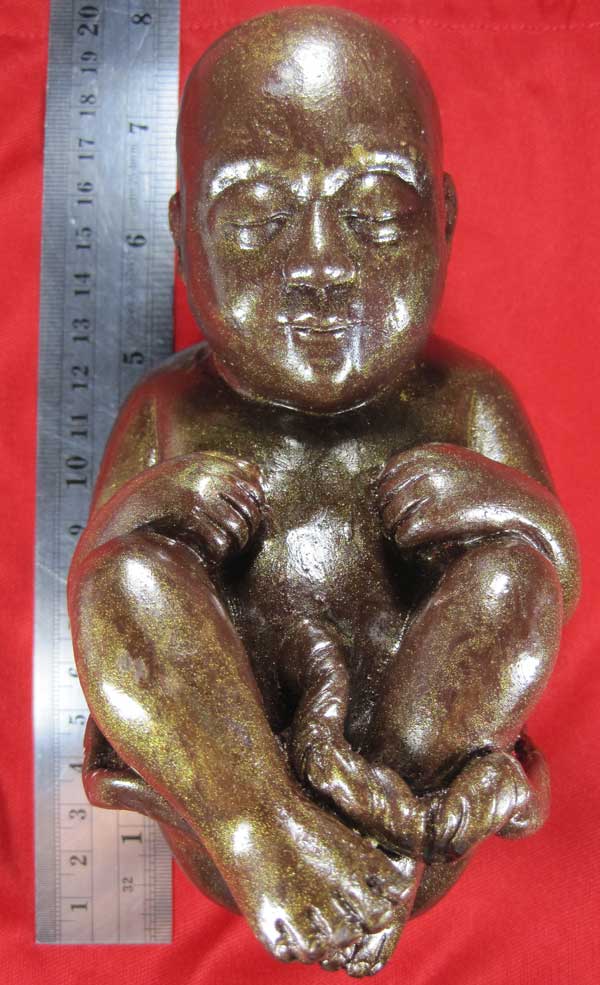 กุมารทองเหล็กไหล-น้ำพี้ขนาดบูชา องค์ใหญ่ หลวงปู่คำบุ คุตฺตจิตฺโต วัดกุดชมภู อ.พิบูลฯ จ.อุบลราชธานี