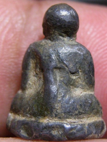 พระสังขจายย์ เนื้อชิน กรุวัดท่าพระ กรุงเทพฯ มาพร้อมบัตรรับรอง