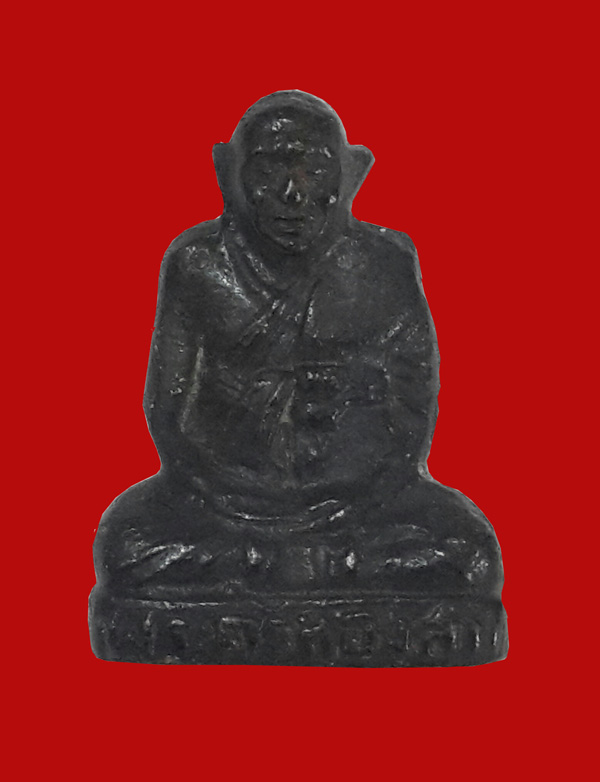 รูปเหมือนปั๊มบรรจุอัฐิ หลวงพ่อทองศุข วัดโตนดหลวง ตัดปีกกว้าง