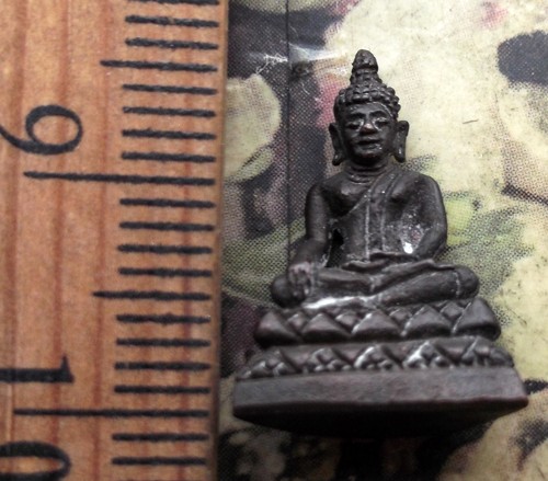 10 บาท กับ ...Bi759