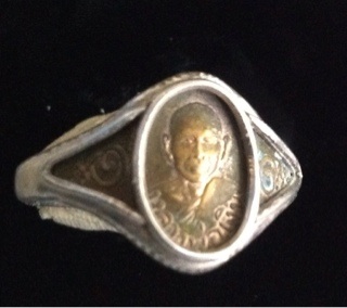  (เคาะเดียว) แหวน หลวงพ่อเงิน วัดดอนยายหอม หุ้มเงิน สภาพสวย