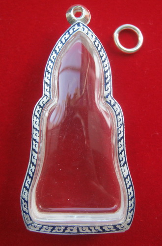 ตลับเงินแท้ แกะลาย หลังเปิด ลงยา ยกซุ้ม สำหรับใส่พระหูยาน พิมพ์ใหญ่ กรุลพบุรี/กรุราษฎร์บูรณะ งานสวยๆ