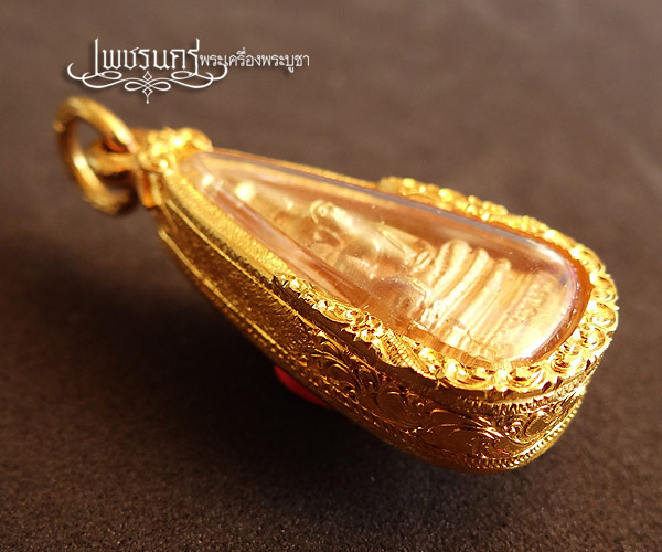 +++พระใสยอดเกศทองคำ ๕๐ ส.ต. รุ่นสไบทิพย์ ปี2549 พร้อมกรอบทองคำ+++