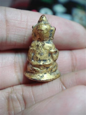 พระวัดเชิงท่า (พิมพ์เล็ก) ทาชาดแดง ปิดทอง พิมพ์พระพิฆเนศวร์ สวยๆ (เคาะเดียว) 350 บาท (2 )