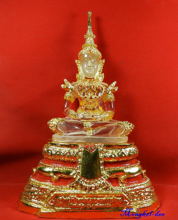 พระแก้วมรกตทรงเครื่อง หน้าตัก 5 นิ้ว หลวงพ่อฤาษีลิงดำ วัดท่าซุง จ.อุทัยธานี (((สภาพสวย )))
