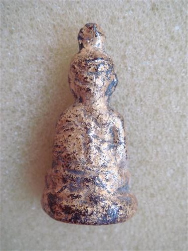 พระวัดเชิงท่า (พิมพ์เล็ก) ทาชาดแดง ปิดทอง พิมพ์ฤาษี สวยๆ (เคาะเดียว) 350 บาท