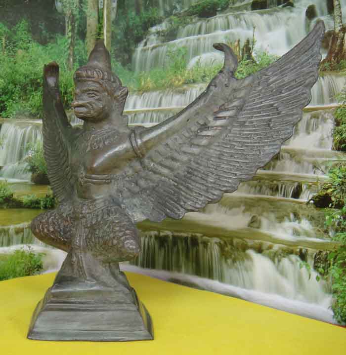 ((( วัดใจเคาะเดียว ๑๐ บาท แดง))) พญาครุฑใหญ่ เนื้อทองเหลืองสนิมเขียว เครื่องหมายแห่งสิทธิอำนาจและควา