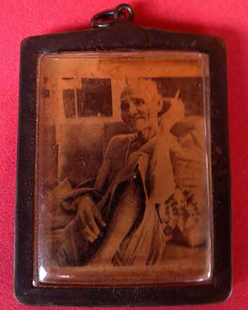 รูปหลวงสรวงอัดกรอบแขวนคอ