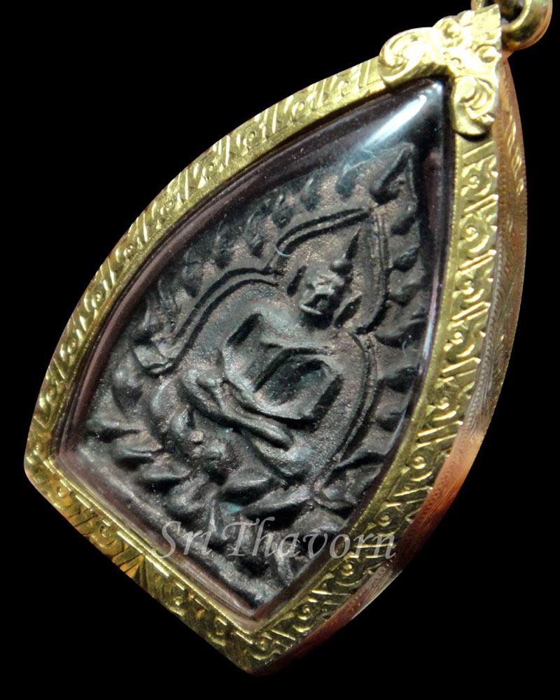 โชว์ได้ไม่อายใคร...เหรียญเจ้าสัว 2 นวโลหะ วัดกลางบางแก้ว ปี 2535