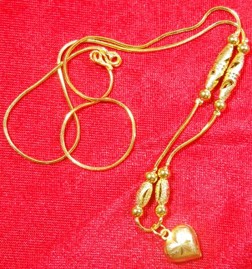 ทองคำ อัญมณีโคลนนิ่ง สร้อยทองจี้รูปหัวใจสวยงาม ทองแท้แพง ทองโคลนนิ่ง  ดี ถูก เหมือน 100%