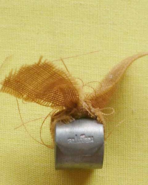 ตะกรุดลูกอมจตุธาตุชายจีวร (ญาท่านเขียน ปุญฺญกาโม)ที่พักสงฆ์ป่าช้าบ้านโพนสิม จ.อุบลฯ**เคาะเดียว**B5**