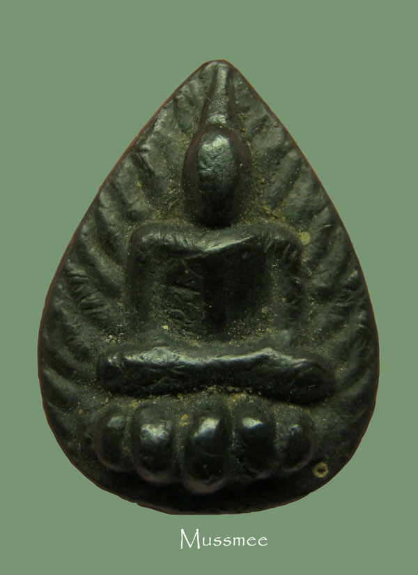 @@@ พระกลีบบัว หลวงปู่บุญ วัดกลาวงบางแก้ว (พิมพ์ 2 หน้า)สวยยยยยยยยยยยย @@@