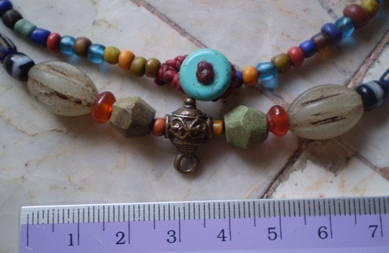 สร้อยลูกปัดแท้  หัวขุนเคาะเดียว 