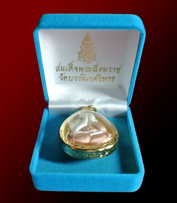 พระปิดตาจัมโบ้ 7 รอบ 84 พรรษา เนื้อโลหะพ่นทรายสามกษัตริย์ สมเด็จญาณสังวร พร้อมเลี่ยม+กล่องเดิม
