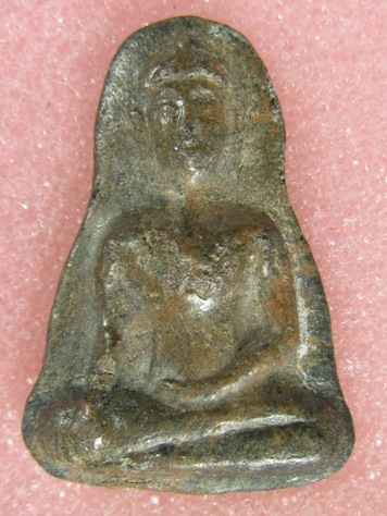 พระท่ากระดานน้อย กรุวัดท่าเสา จ.กาญจนบุรี เนื้อสนิมแดง