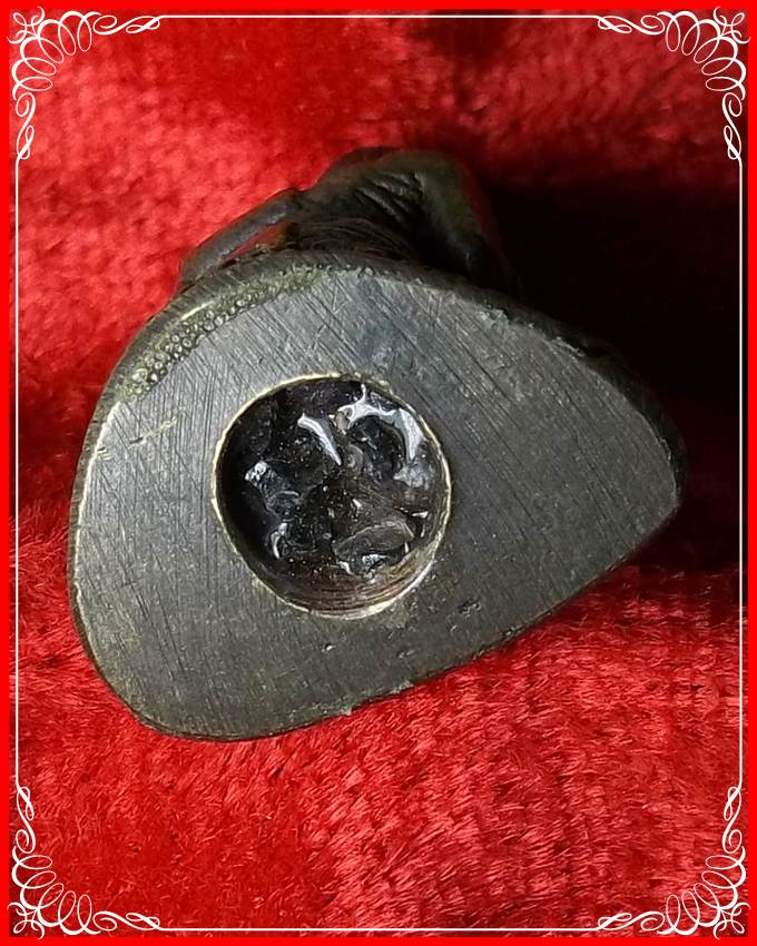 รูปหล่อหลวงพ่อเขียน วัดสังนราวาศ จ.สิงห์บุรี