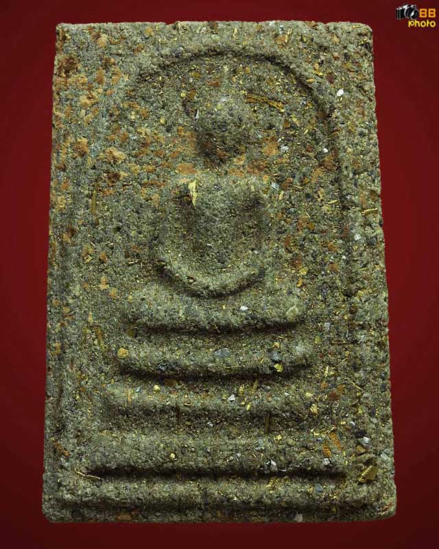 พระผงญาณวิลาศ หลวงพ่อแดง วัดเขาบันไดอิฐ พิพม์ลึก สีเขียวก้านมะลิ สภาพสวย