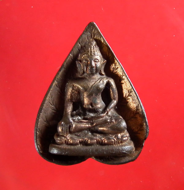 หลวงพ่อโพธิ์นครสวรรค์