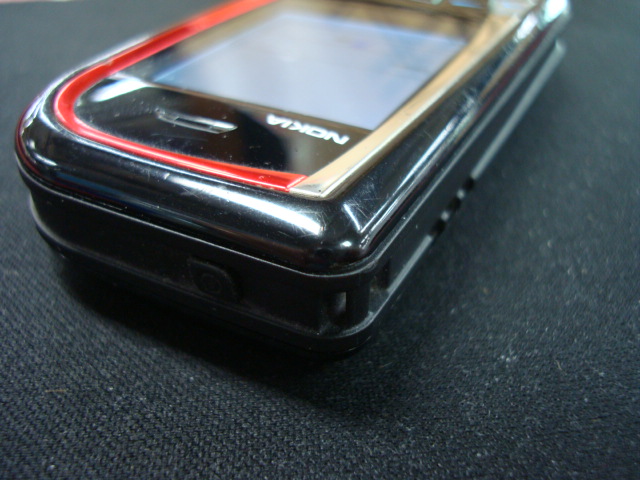 สุดยอดมือถือ NOKIA รุ่น 7610 ใบไม้ใหญ่ จอสี เครื่องแท้ สวยใ ช ้งานได้ตาม ปกติครับท่าน